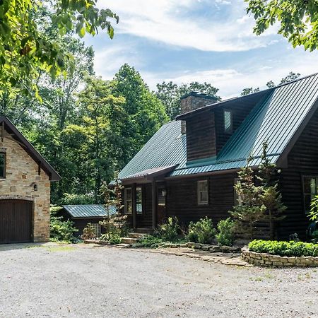 Cozy 2 Bedroom Cabin Nestled In Wooded Hideaway Monterey Екстериор снимка